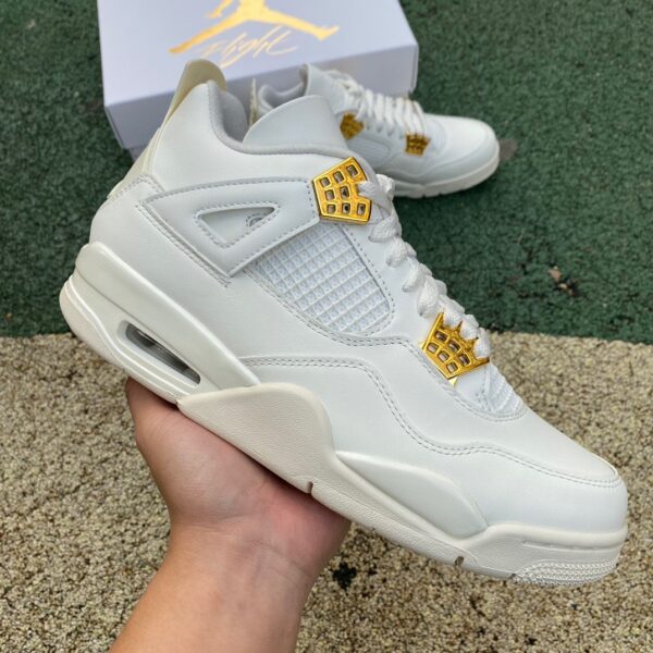 AJ4amm ore white brown A Ma Maniere x Jordan violet brown FZ4810-001 - Image 4