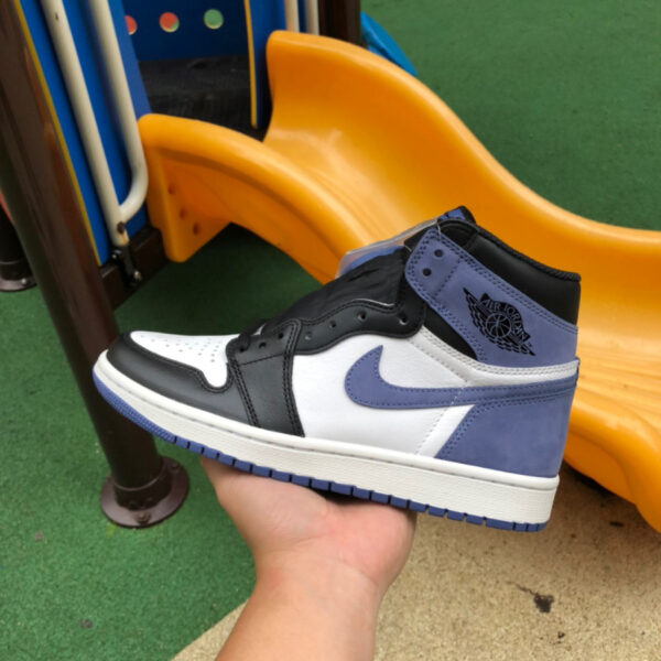 Blue Crown Air Jordan - Image 2