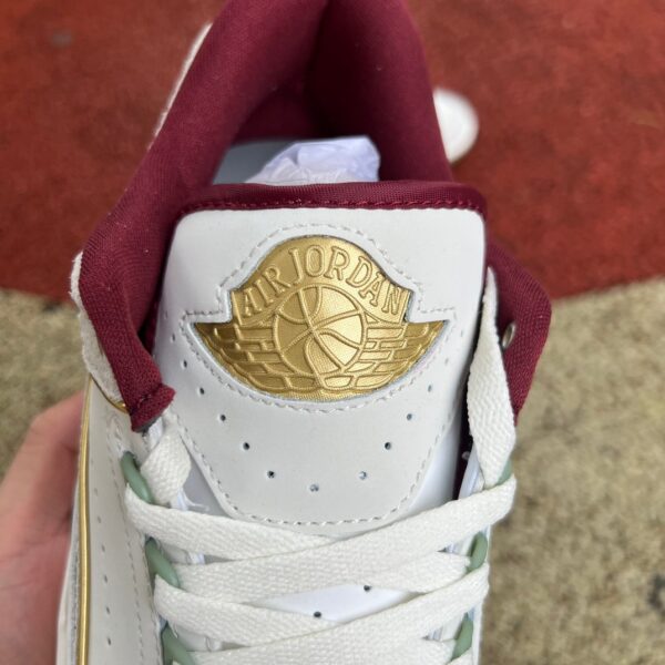 White And Red Air Jordan - Image 2