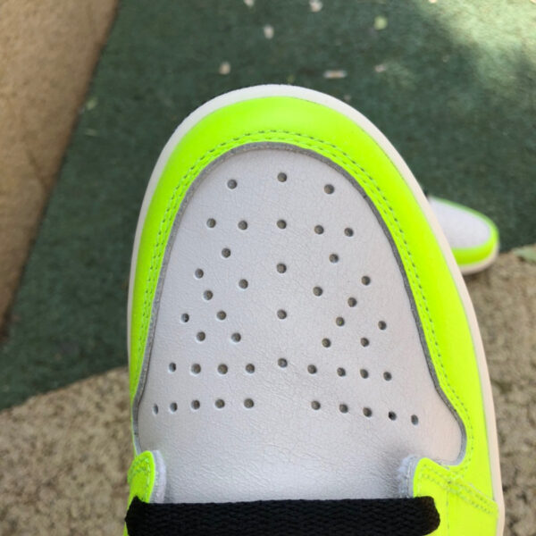 Green Air Jordan - Image 2