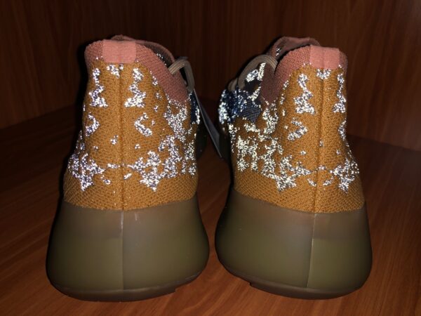 Yeezy Boost 'Blue Oat Reflective' - Image 3