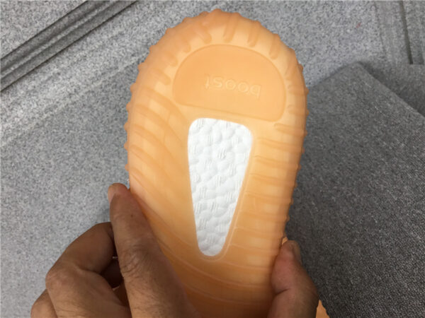 Yeezy Boost Mono Clay - Image 12