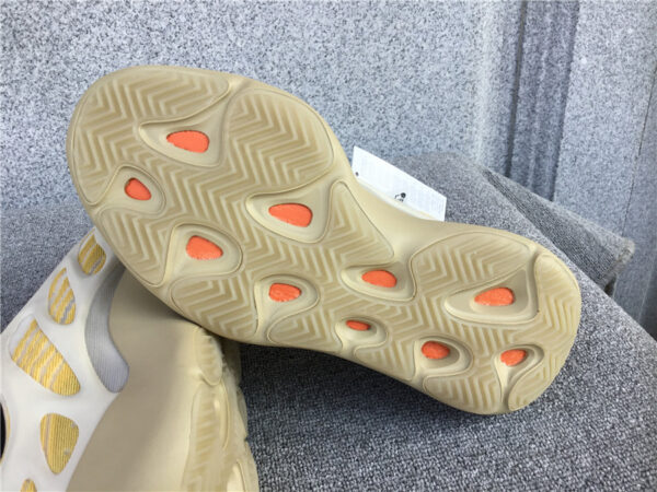 Yeezy Boost Srphym Leaf Yellow - Image 16