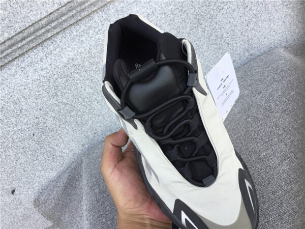 Yeezy Boost Infants 'Bone' - Image 7