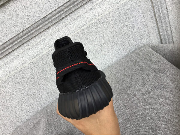 Yeezy Boost Bred - Image 19