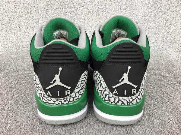 Air Jordan GS 'Pine Green' - Image 8