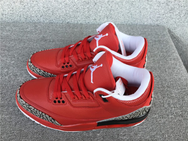 Air Jordan 3“Varsity Red - Image 10