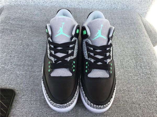 Air Jordan 3 Retro GS 'Green Glow' - Image 14