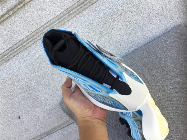 Yeezy Boost Arzareth Blue Aurora - Image 7