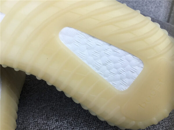 Yeezy Boost Yecheil Non-Reflective - Image 13
