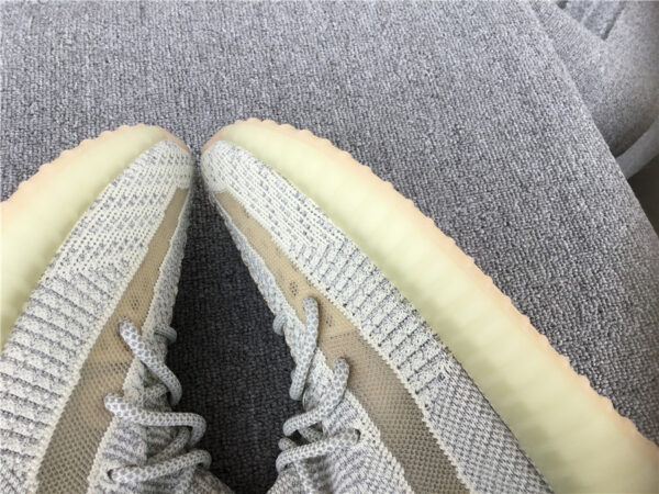 Yeezy Boost Lundmark Reflective' - Image 23