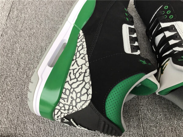 Air Jordan GS 'Pine Green' - Image 12