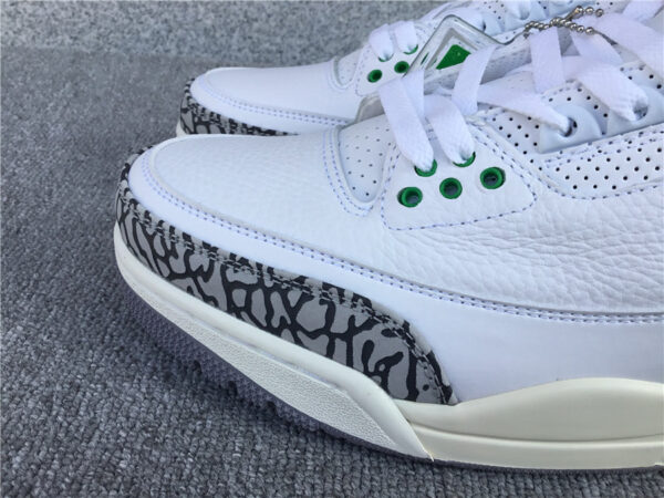 Wmns Air Jordan 3 Retro 'Lucky Green' - Image 8