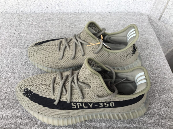 Yeezy Granite Black - Image 10
