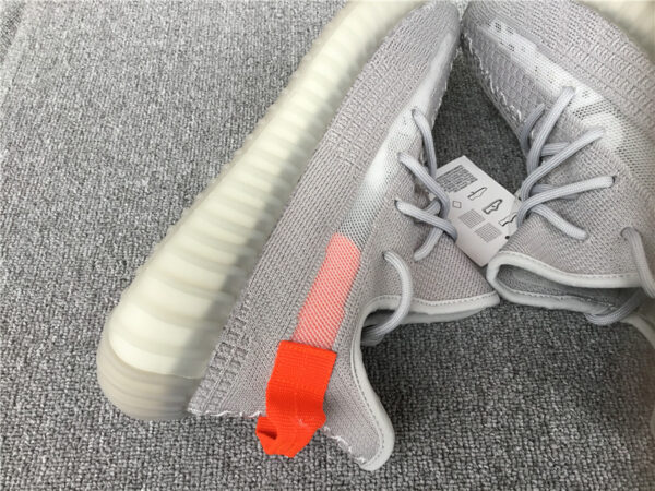 Yeezy Boost 'Tail Light' - Image 5