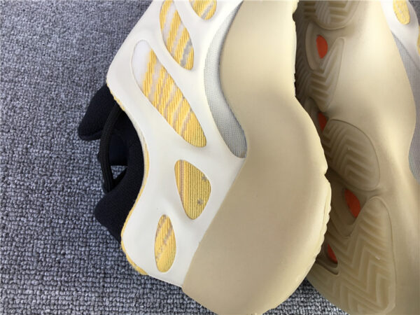 Yeezy Boost Srphym Leaf Yellow - Image 5