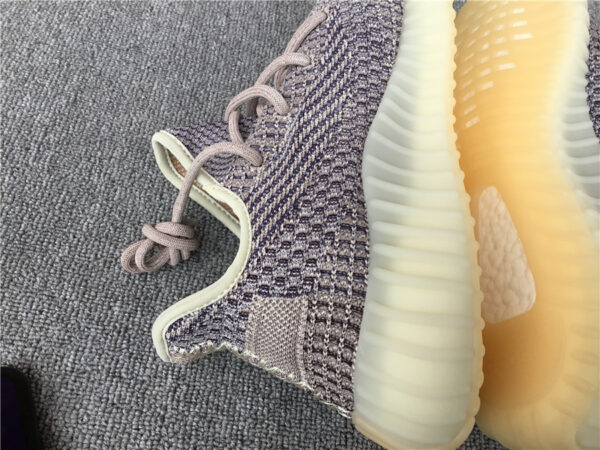 Yeezy Boost Ash Pearl - Image 21