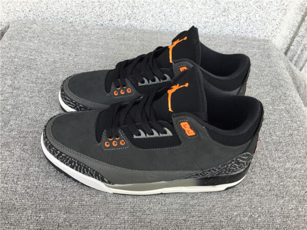 Air Jordan 3 Retro GS 'Fear' - Image 4