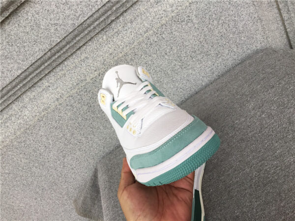 Air Jordan 3 Retro "Mars Stone" - Image 3