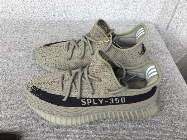 Yeezy Granite Black - Image 21