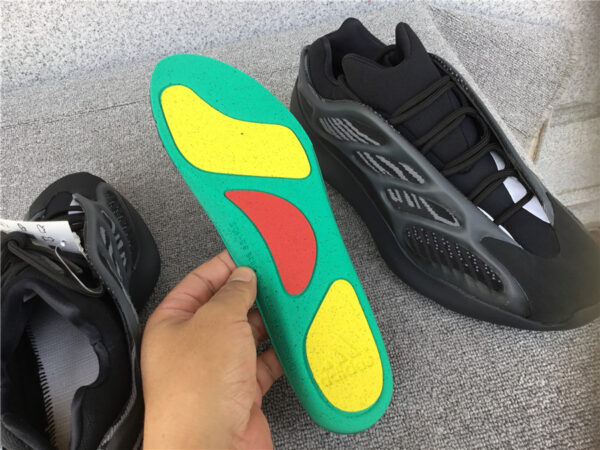 Yeezy Boost Alvah Dark - Image 11