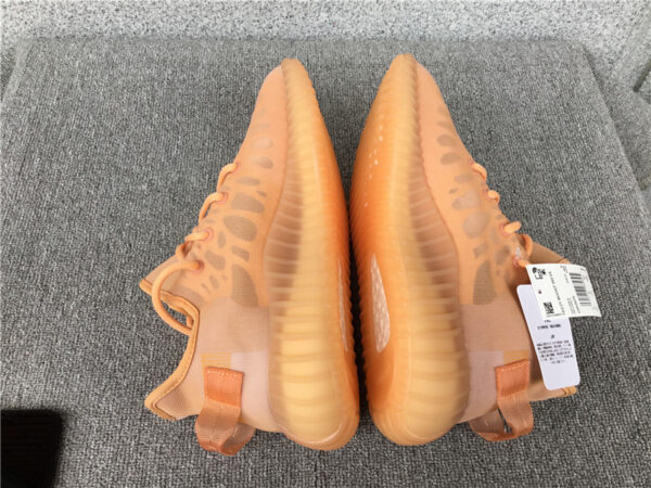 Yeezy Boost Mono Clay - Image 15