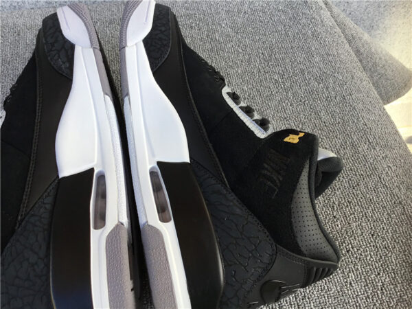 Air Jordan black and white manuscript - Image 9