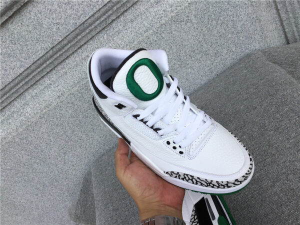 Air Jordan 3 Retro 'Oregon Ducks' - Image 15