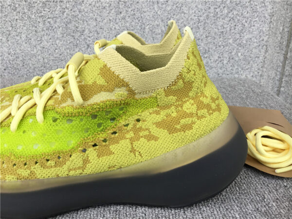 Yeezy Boost 'Hylte Glow' - Image 6