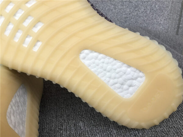 Yeezy Boost Ash Pearl - Image 27