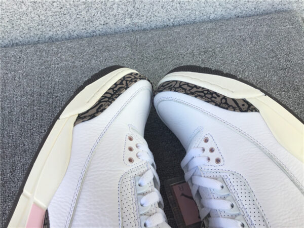 Air Jordan 3 WMNS Atmosphere - Image 7