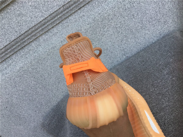 Yeezy Boost Kids 'Clay' - Image 13