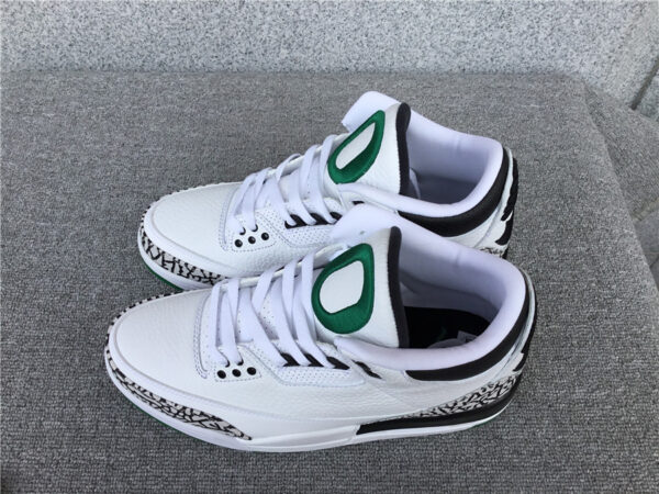 Air Jordan 3 Retro 'Oregon Ducks' - Image 16