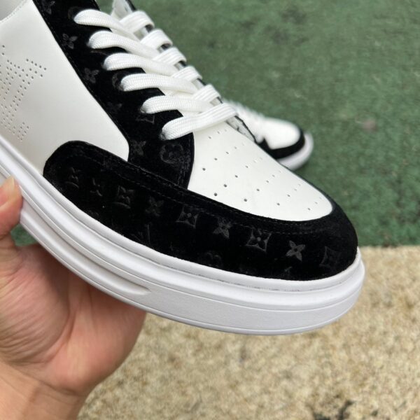 Beverly Hills Sneaker Black and White LV - Image 5