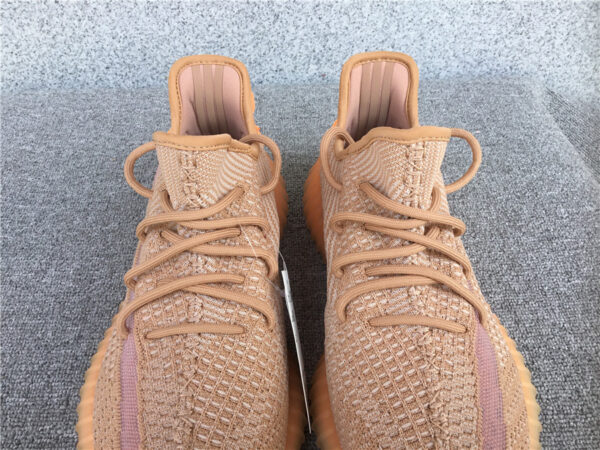Yeezy Boost Kids 'Clay' - Image 4
