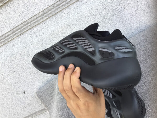 Yeezy Boost Alvah Dark - Image 20