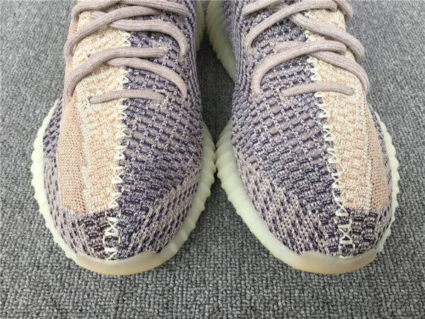 Yeezy Boost Ash Pearl - Image 10