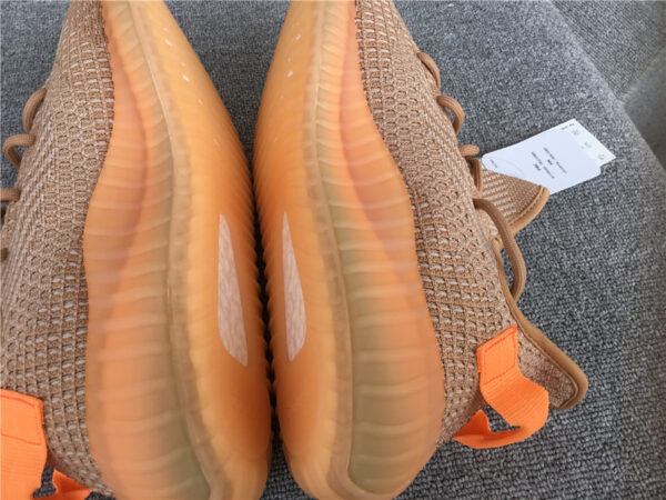Yeezy Boost Kids 'Clay' - Image 14