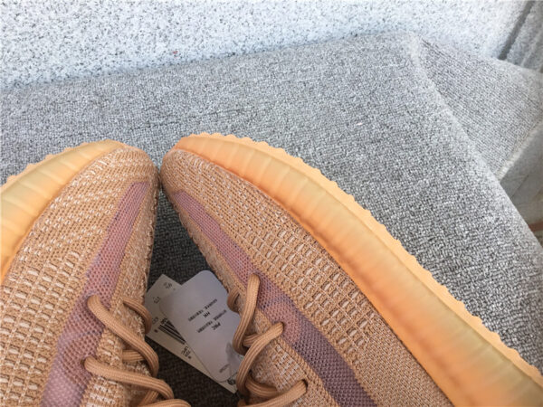 Yeezy Boost Kids 'Clay' - Image 15