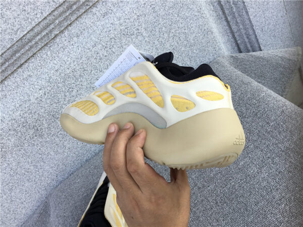 Yeezy Boost Srphym Leaf Yellow - Image 22