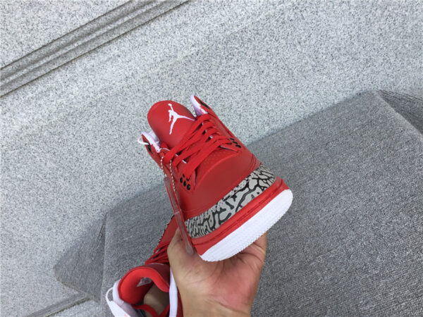 Air Jordan 3“Varsity Red - Image 15