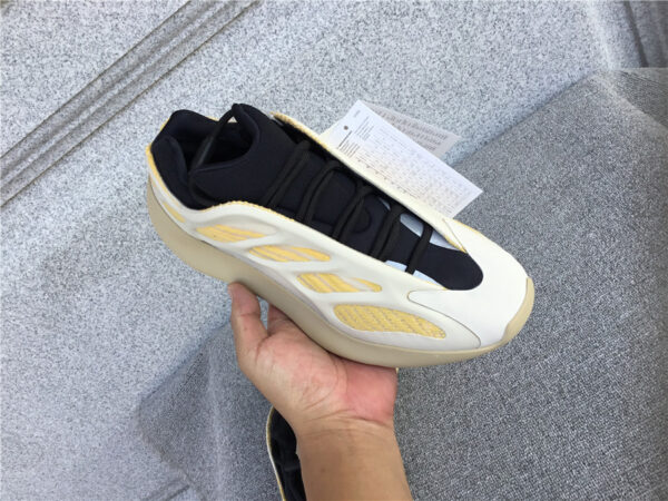 Yeezy Boost Srphym Leaf Yellow - Image 23