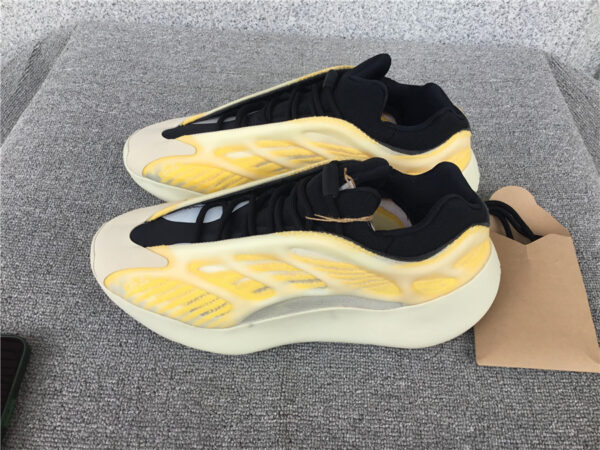 Ad Yeezy White Yellow - Image 20