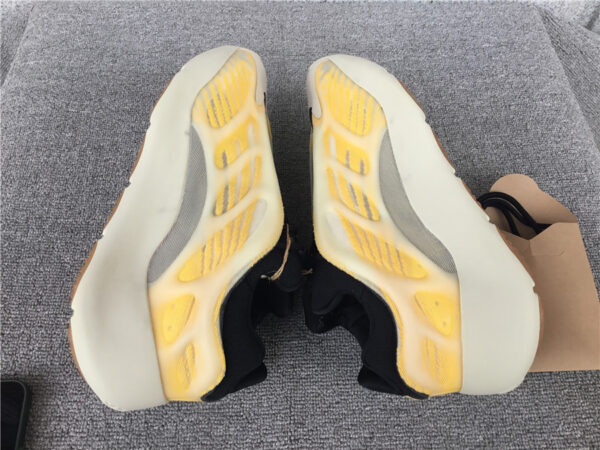 Ad Yeezy White Yellow - Image 13