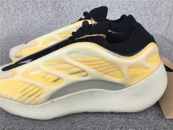 Ad Yeezy White Yellow - Image 6
