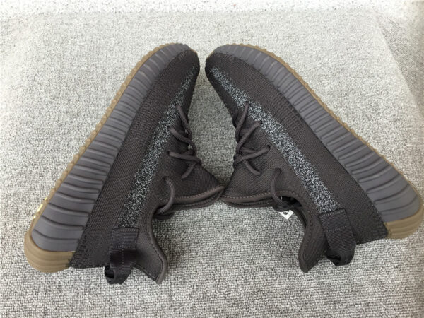 Yeezy Boost Kids 'Onyx' - Image 10
