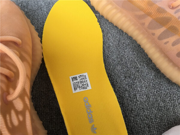 Yeezy Boost Mono Clay - Image 23