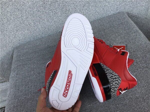 Air Jordan 3“Varsity Red - Image 7