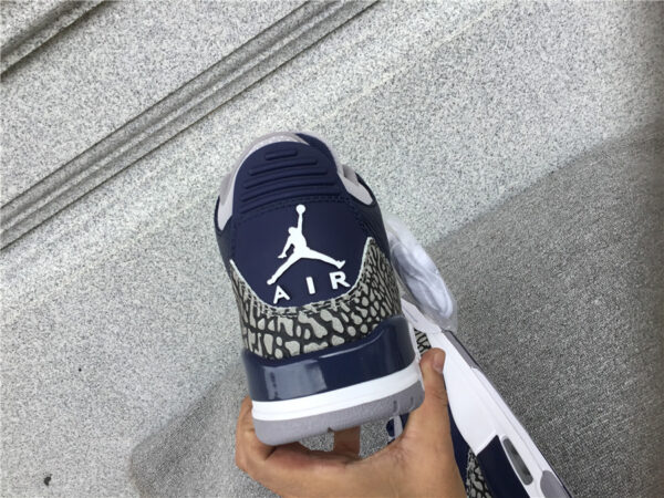 Air Jordan 3 Midnight Navy - Image 9