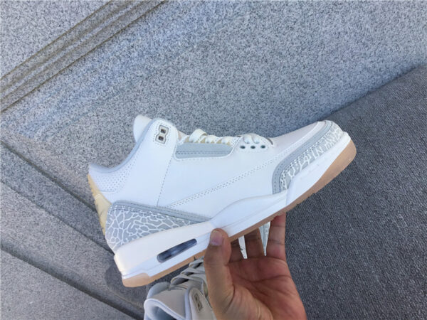 Air Jordan 3 Retro SE Craft 'Ivory'